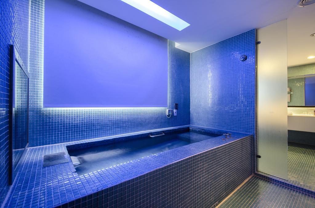 Ya Nold Fashion House Hotel Джиаоси Екстериор снимка
