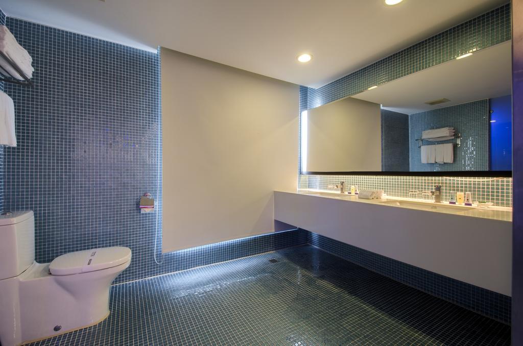 Ya Nold Fashion House Hotel Джиаоси Екстериор снимка