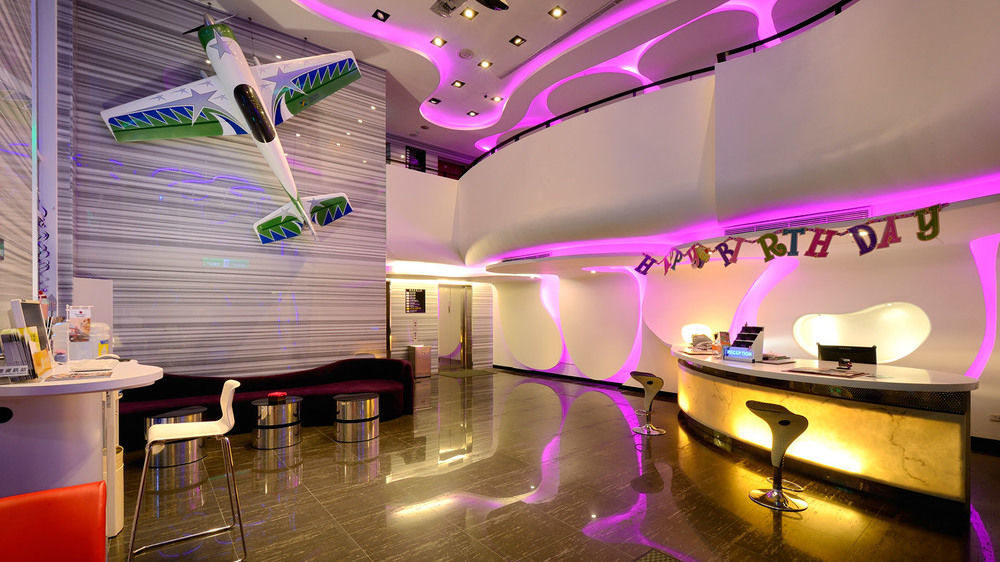 Ya Nold Fashion House Hotel Джиаоси Екстериор снимка